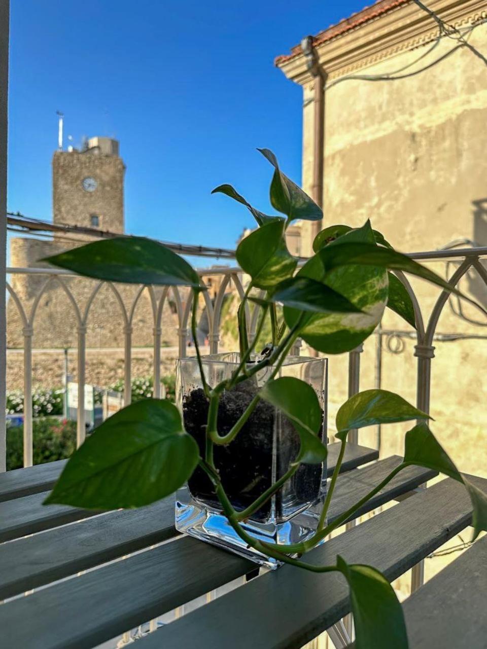 Iblu Rooms Termoli Bagian luar foto
