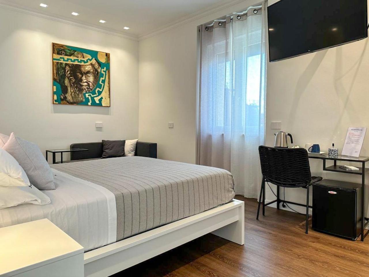 Iblu Rooms Termoli Bagian luar foto