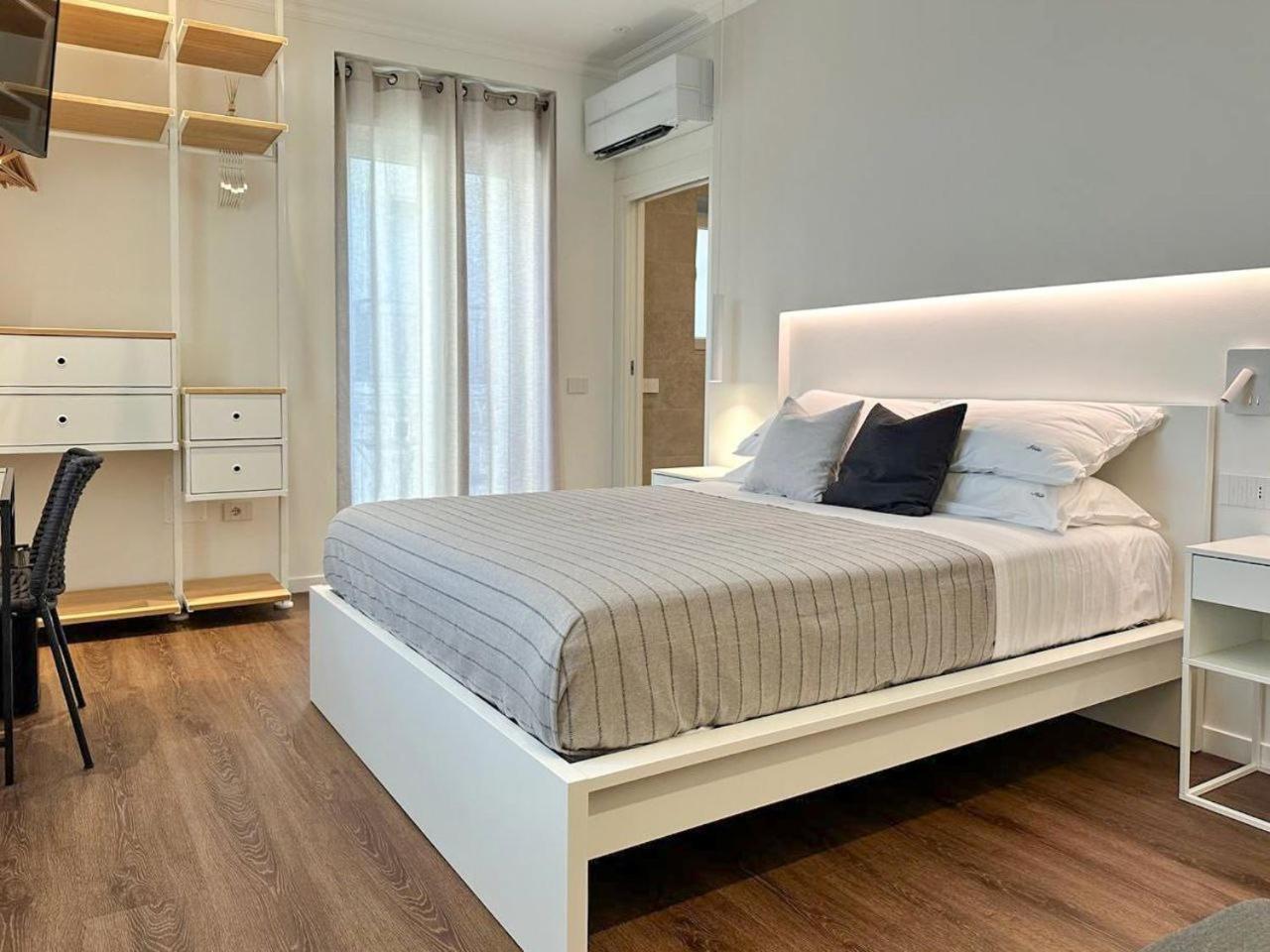 Iblu Rooms Termoli Bagian luar foto